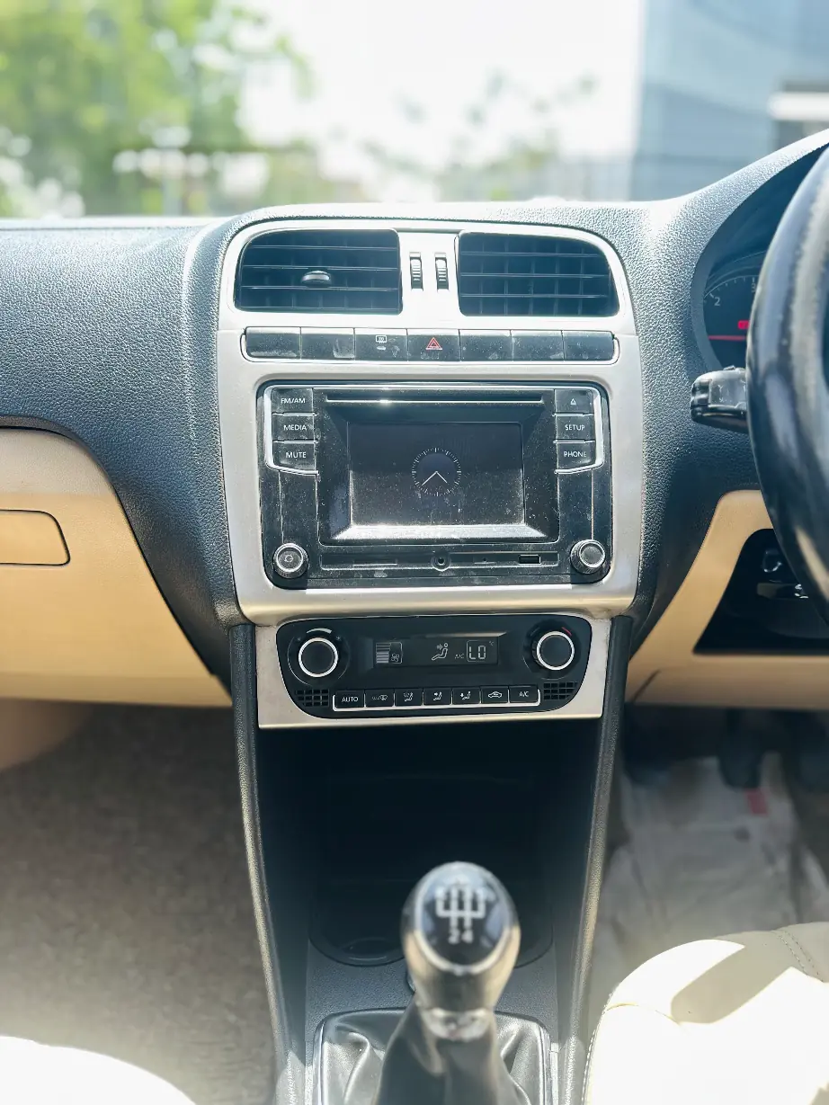 2017 VOLKSWAGEN AMEO HIGHLINE TDI MT