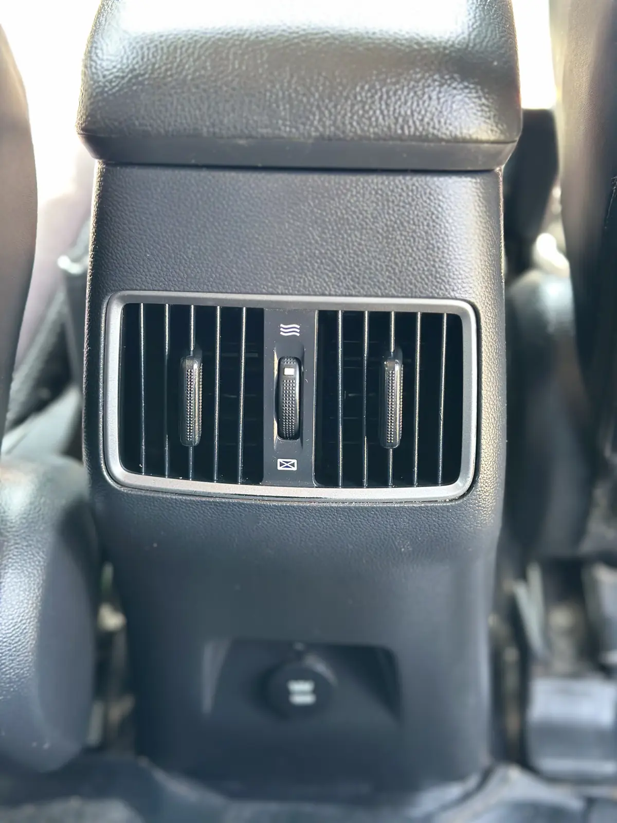 2017(11) HYUNDAI CRETA SX+ AT