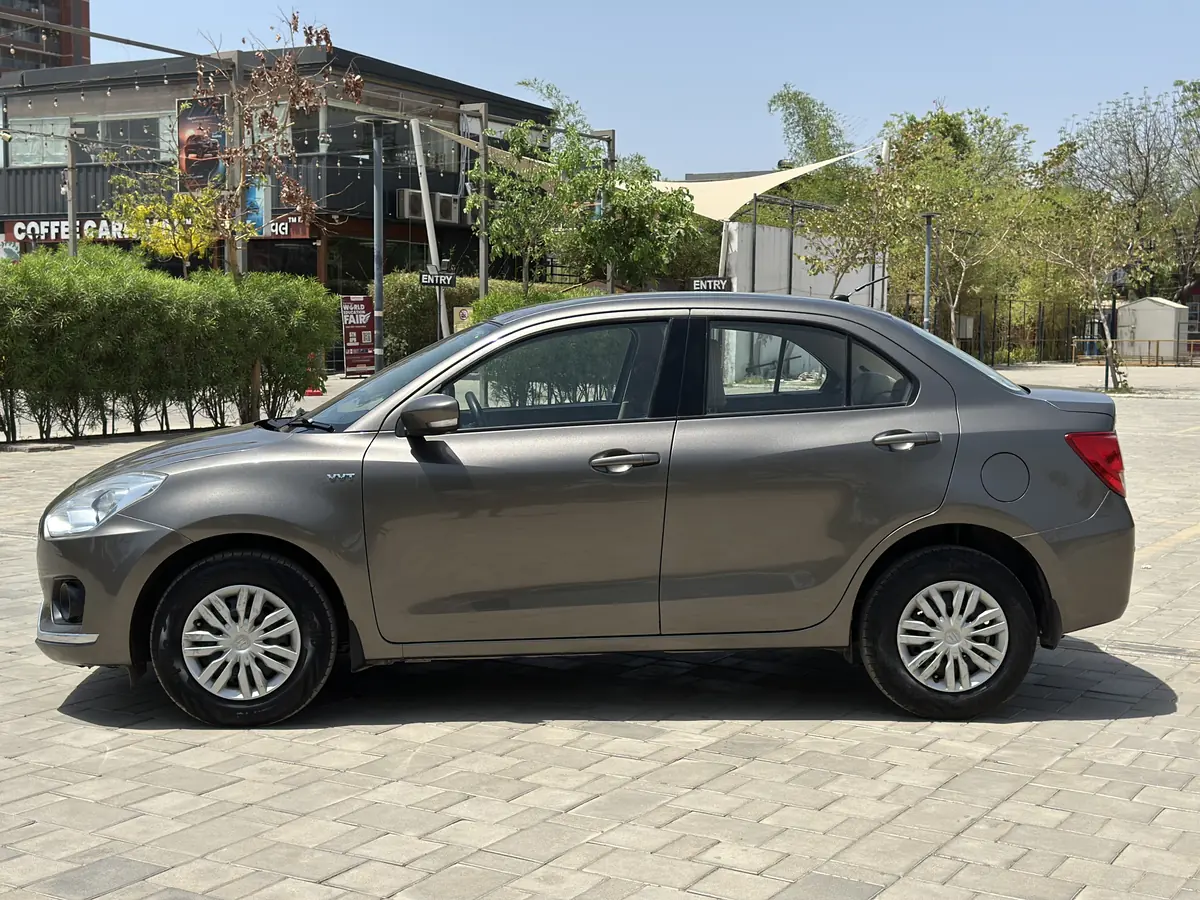2018 MARUTI SUZUKI SWIFT DZIRE VXI AT