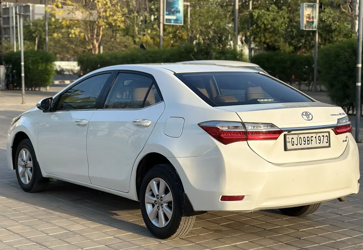 TOYOTA ALTIS D4-D G MT DIESEL