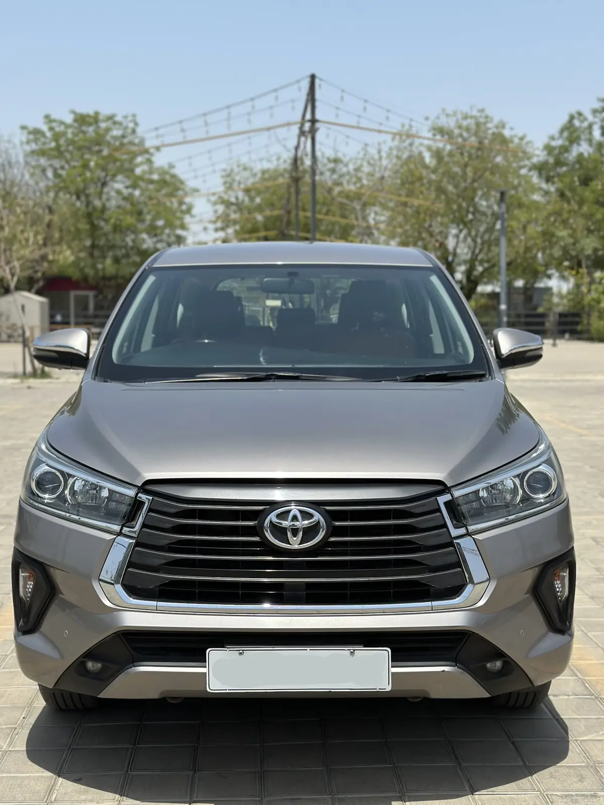 2021 INNOVA CRYSTA V MT