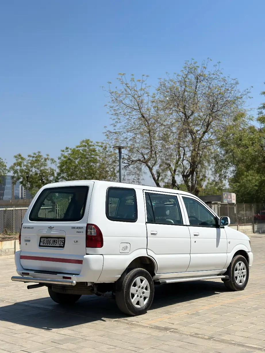 TAVERA NEO3 B3 EURO4 9+1