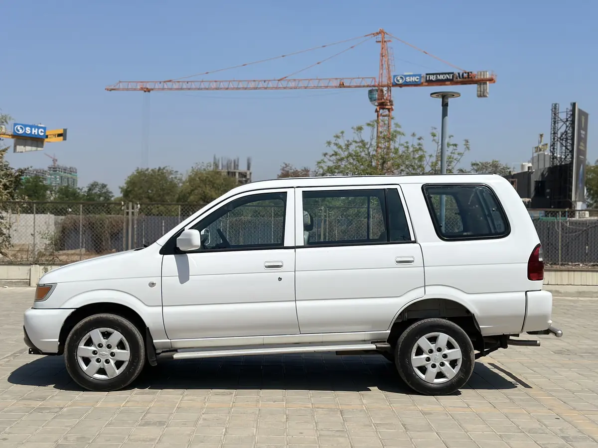 TAVERA NEO3 B3 EURO4 9+1