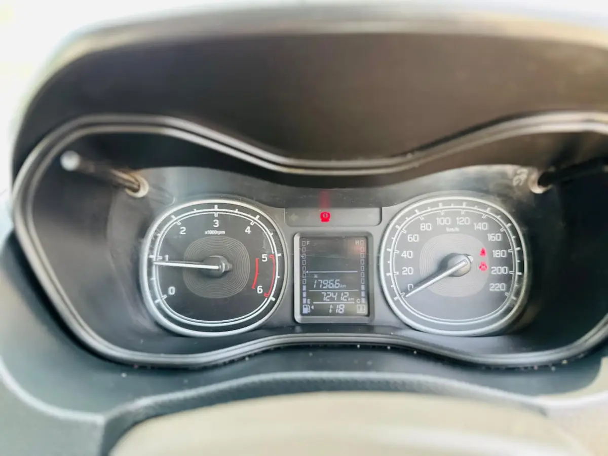 2020 MARUTI SUZUKI BREZZA VDI