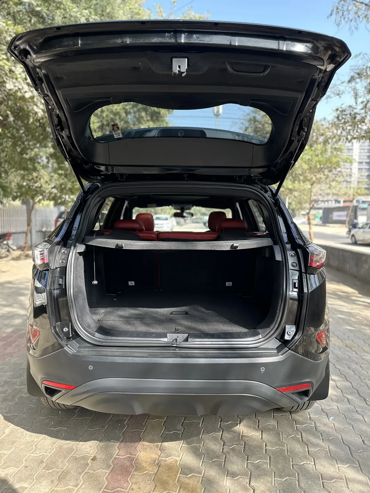 2023 TATA HARRIER XZA+(O) DARK EDITION