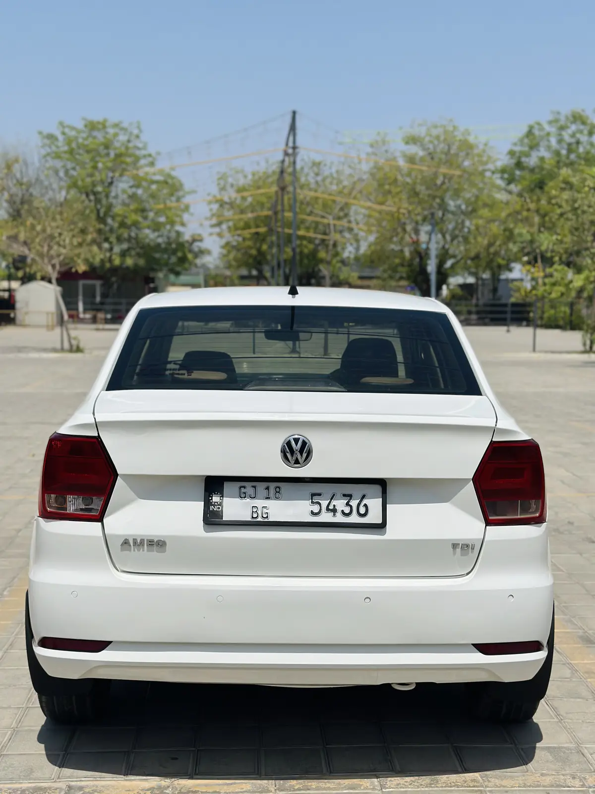 2017 VOLKSWAGEN AMEO HIGHLINE TDI MT