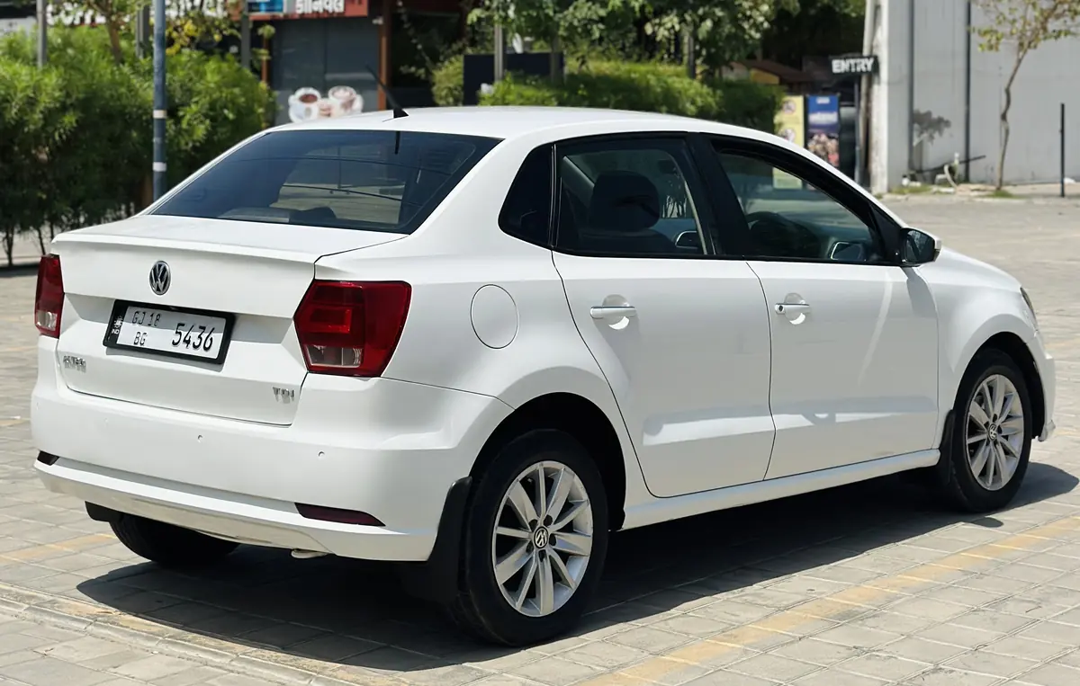 2017 VOLKSWAGEN AMEO HIGHLINE TDI MT
